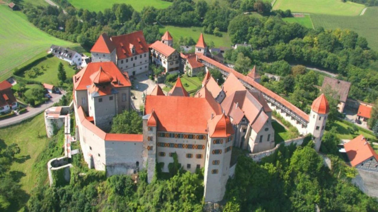 Old Bavarian House On The Romantic Road Harburg  Luaran gambar